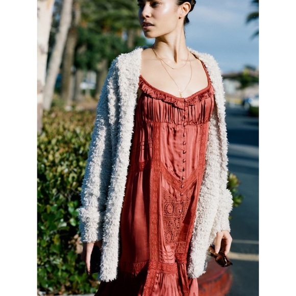 UO Cozy Cardigan w/ Pockets